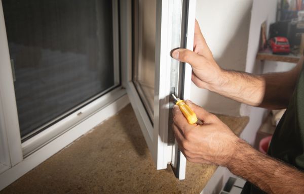 Cost of Dual Pane Window Repair in Bonita Springs